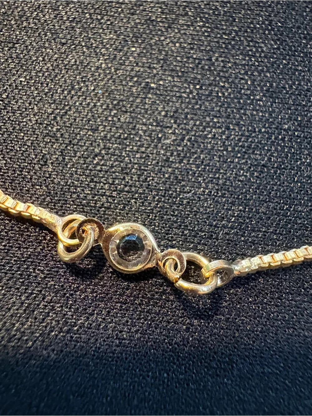 Elegant Gold Tone Box Chain Bracelet